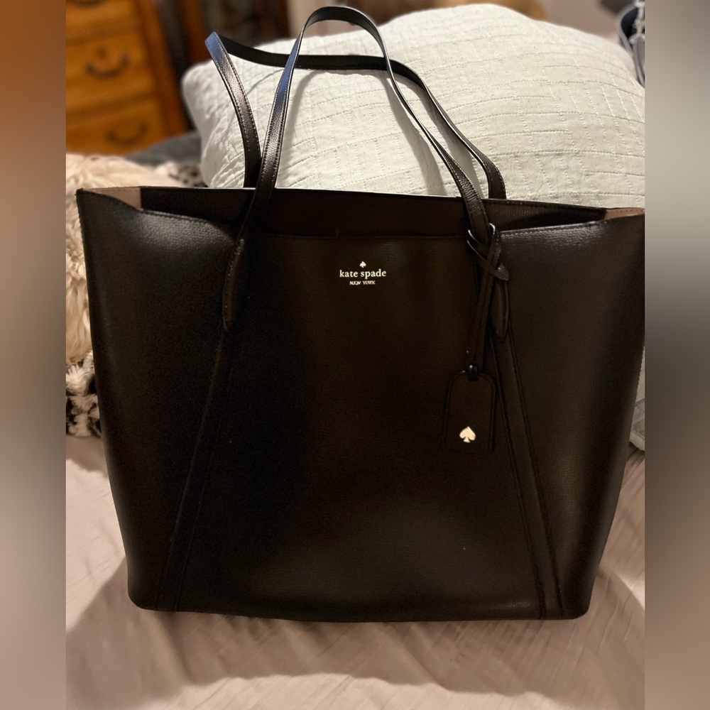 ***Sold***Like new Kate Spade black tote